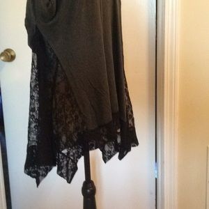 Lynn Ritchie Silver Button Down Top